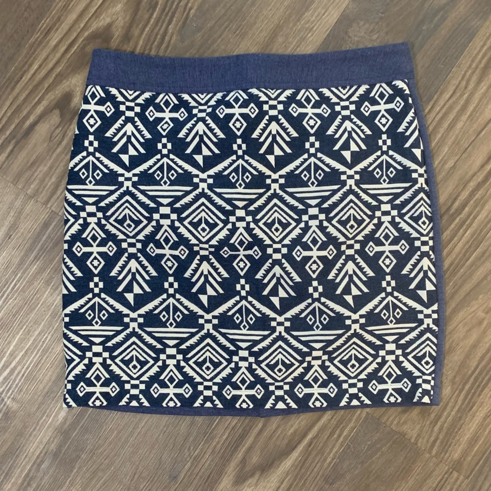 Pixley Women’s Blue Aztec Skirt Size Medium